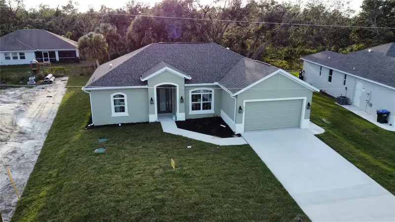 8233 Givlic Ln, FL