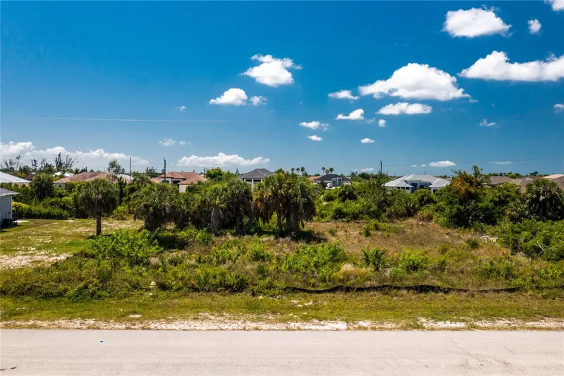 15101 Chinook Way, FL