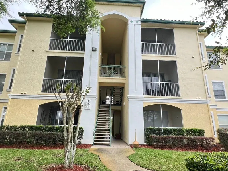 8826 Dunes Ct #207, FL