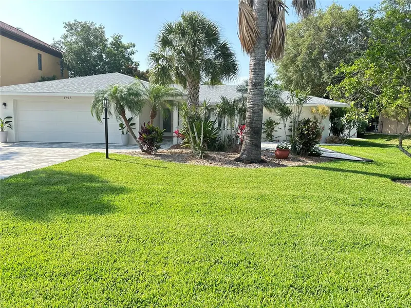 1723 Stanford Ln, FL