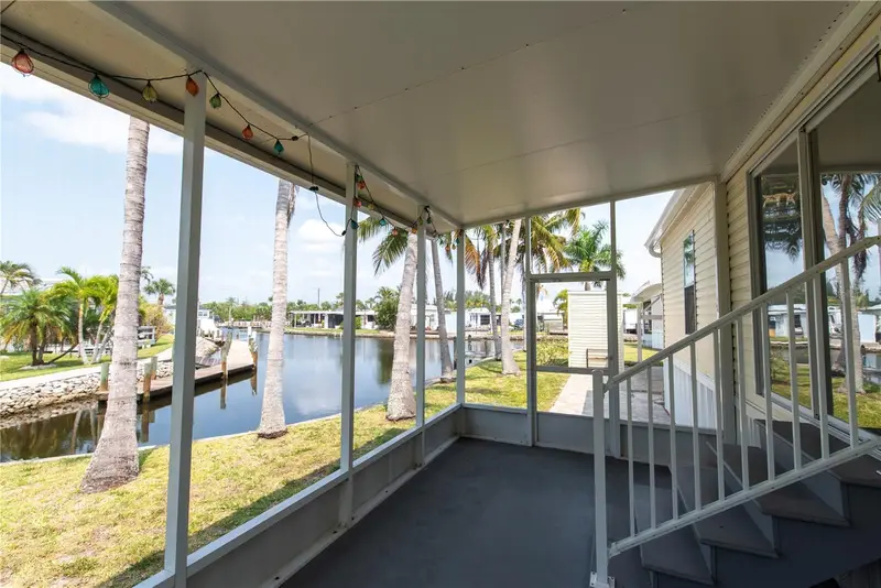 23 Holland Dr, FL