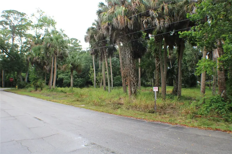 48 Valley St, FL