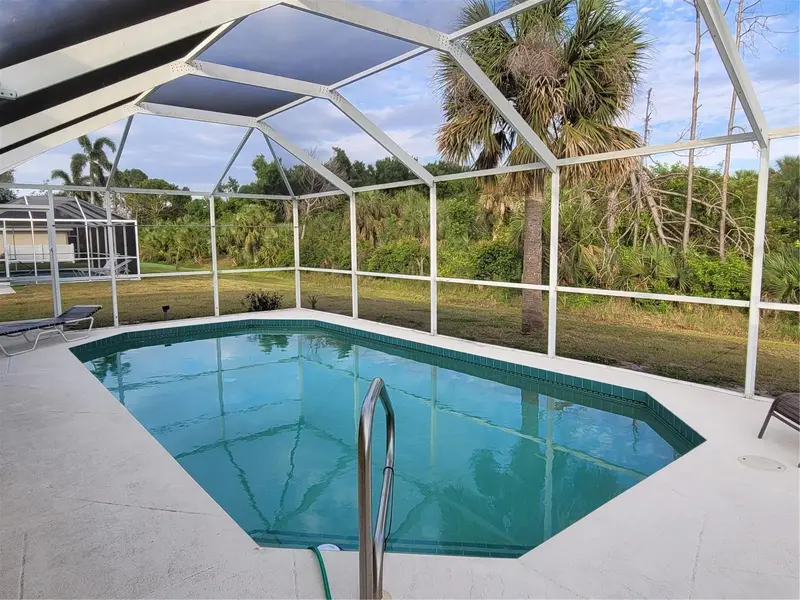 72 Long Meadow Ct, FL