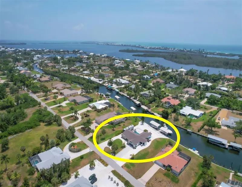 245 Spaniards Rd, FL