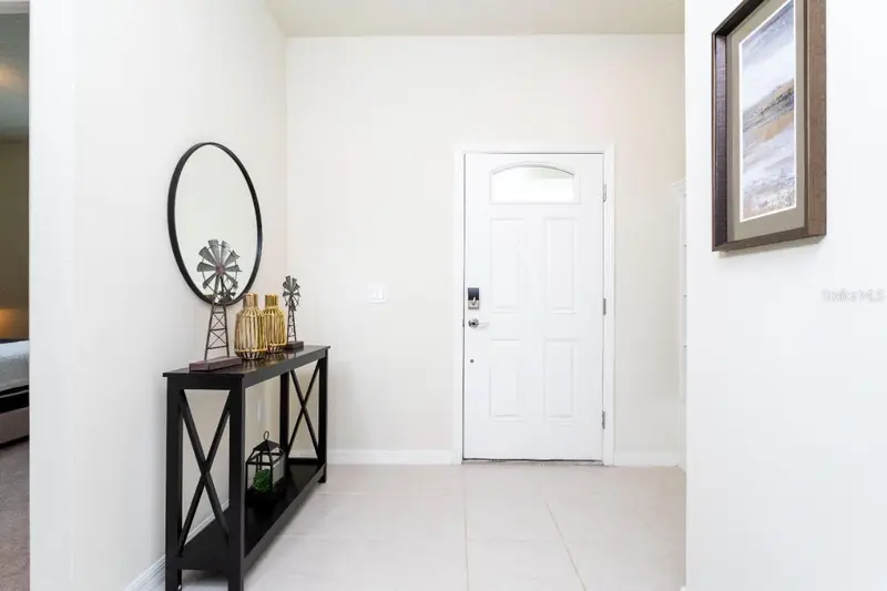 2429 Dubai St, FL