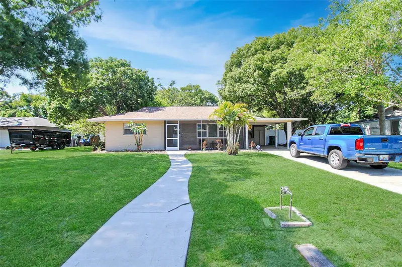 2403 19th Ave W, FL