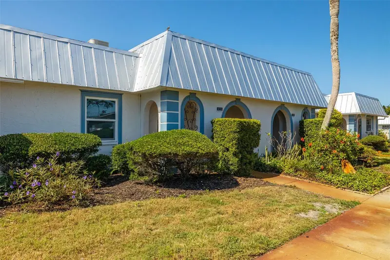 4239 Tamargo Dr, FL