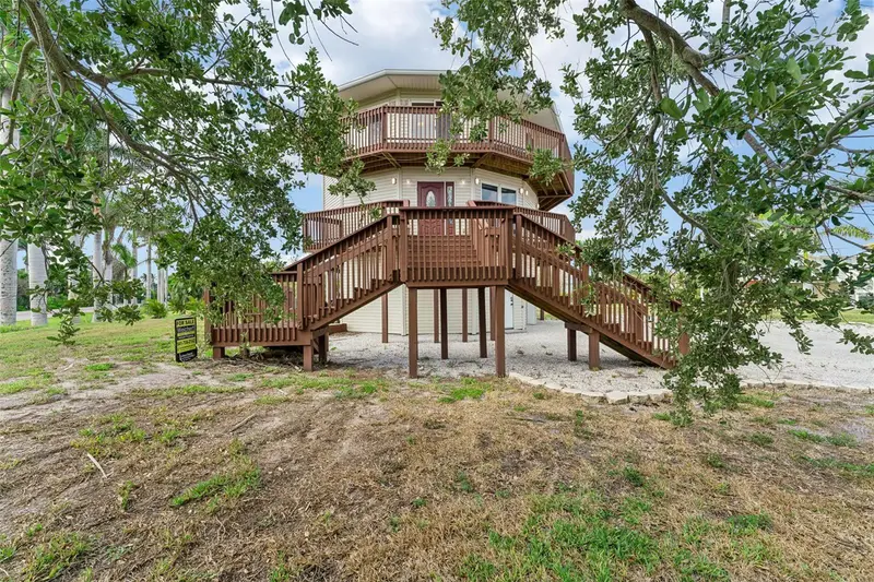 16361 Stringfellow Rd, FL