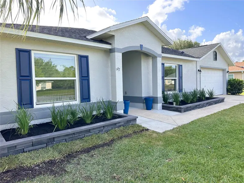7 Lancaster Ln, FL
