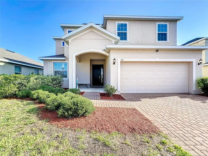 172 Seville Dr, FL