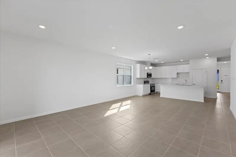 9572 Vibrant Lane, FL