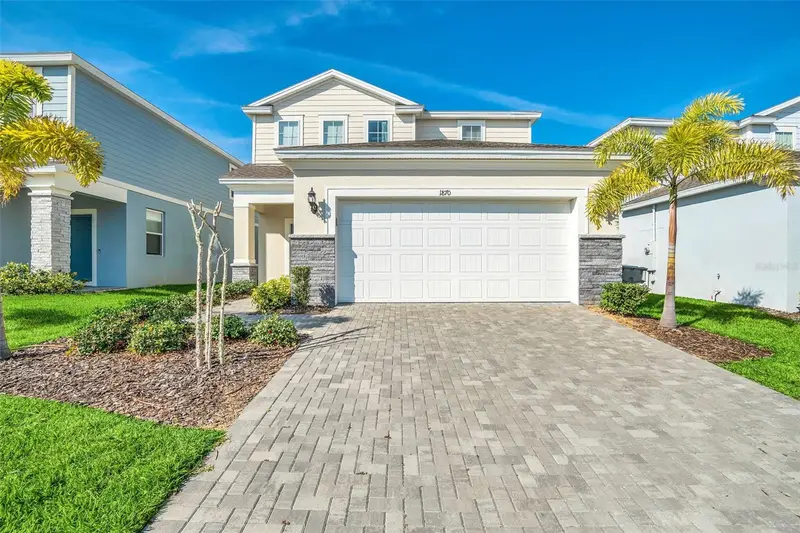 1870 Summer Dr, FL