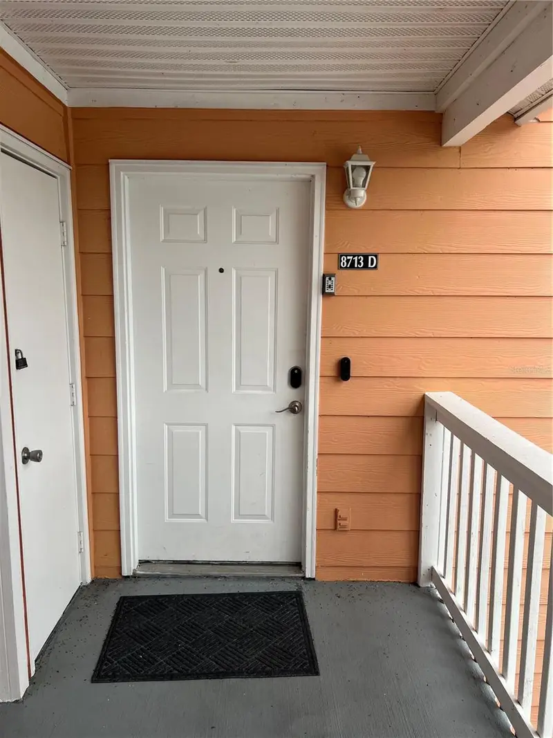 8713 Sw Rockingham Ter #D, FL