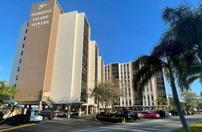 10355 Paradise Blvd #612, FL