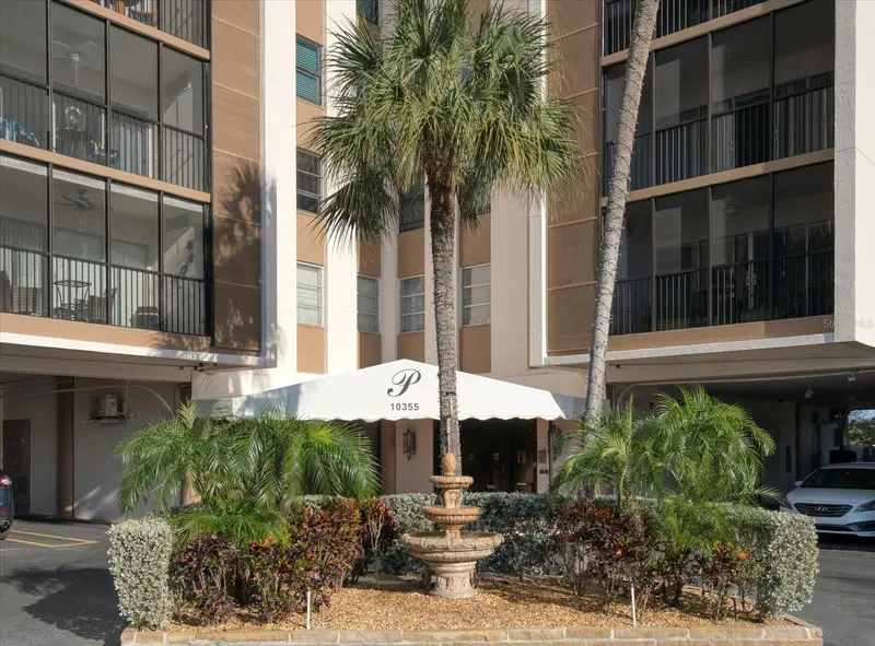 10355 Paradise Blvd #612, FL