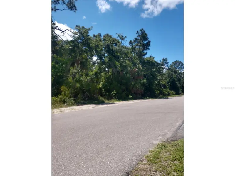 1404 Kenesaw St, FL