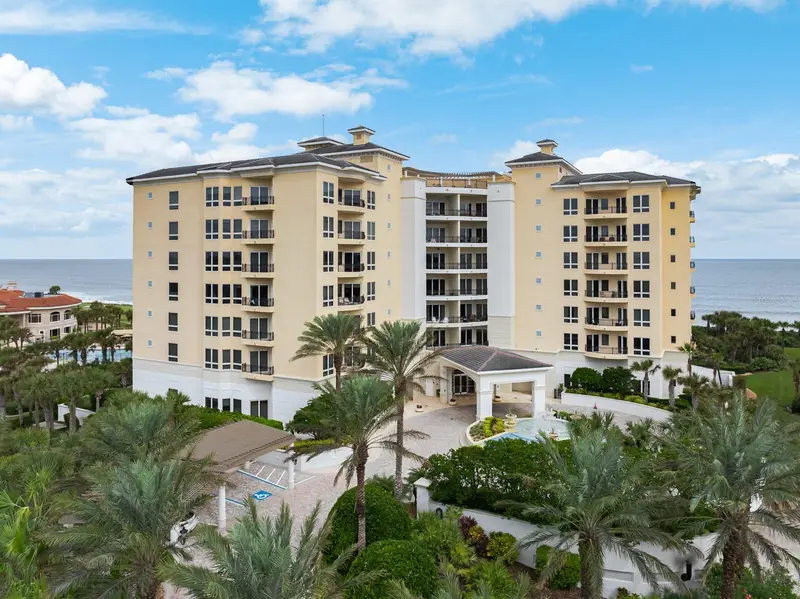 28 Porto Mar #101, FL