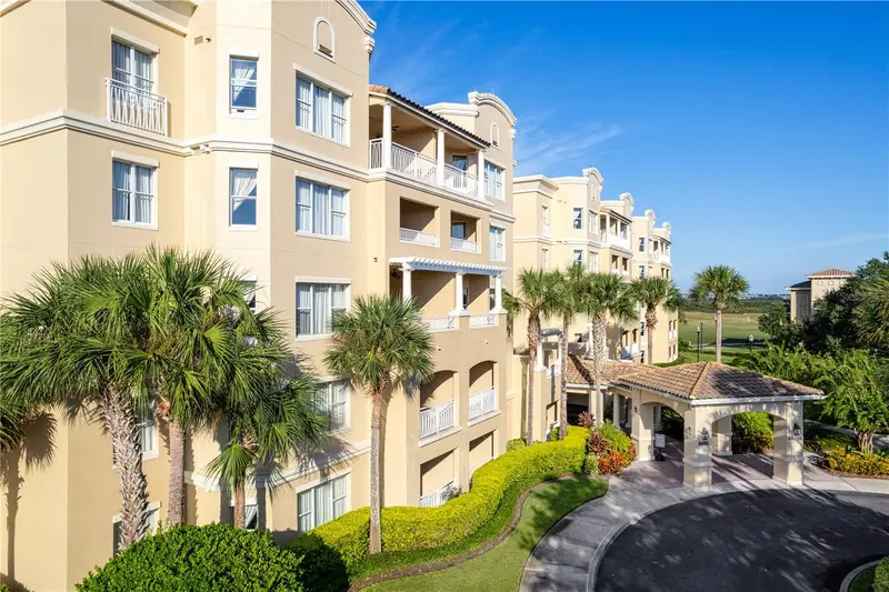 8495 Miracle Dr #206, FL