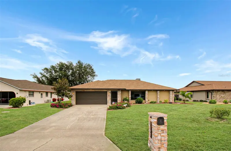 1122 Paraclete Rd, FL