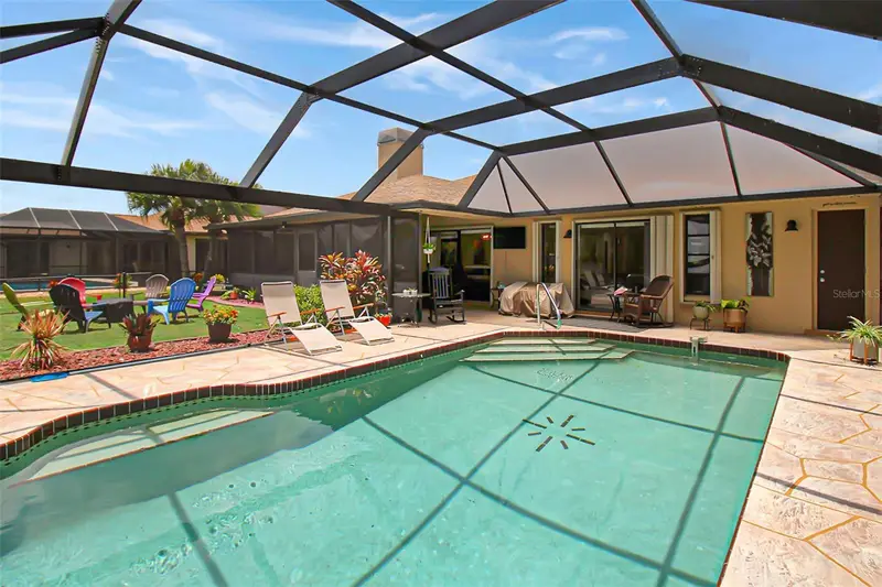 1122 Paraclete Rd, FL