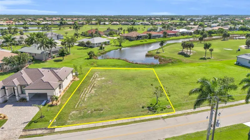 615 Monaco Dr, FL
