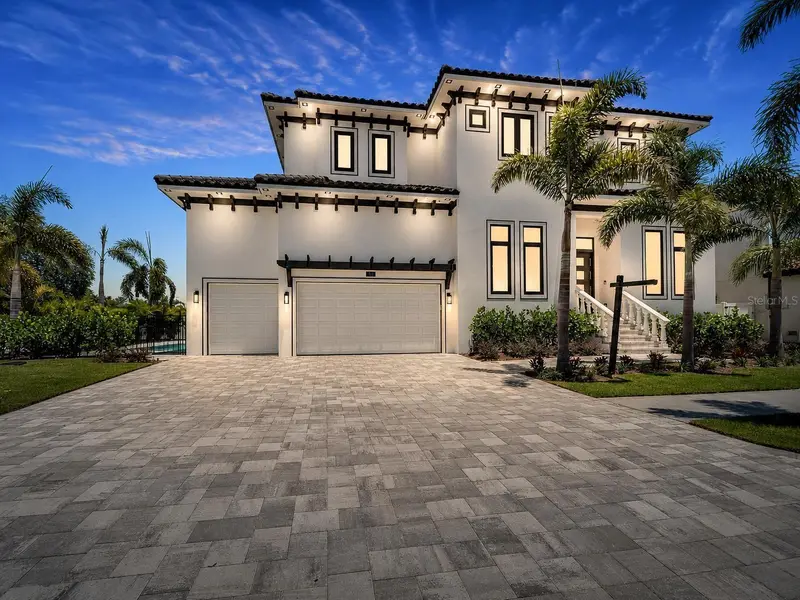 517 Treviso Dr, FL