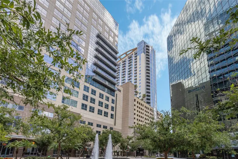 155 S Court Ave #1507, FL