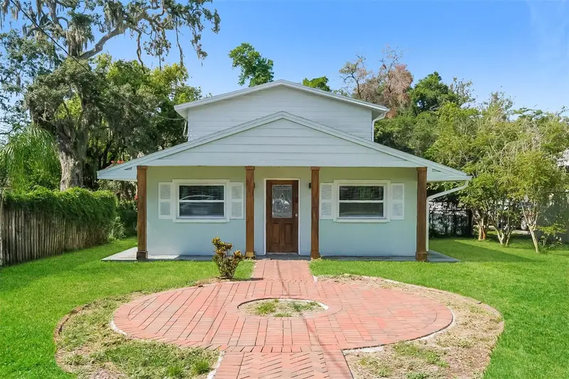 1415 E Henry Ave, FL