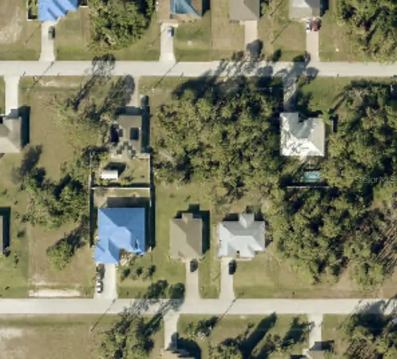 1006 Ne 33rd Ter, FL