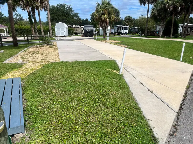2888 Ne 102nd Ter, FL