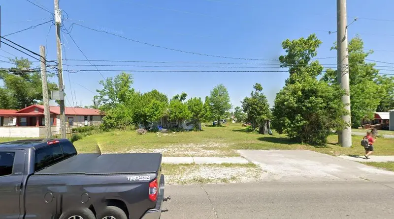 242 N Highway 22 A, FL