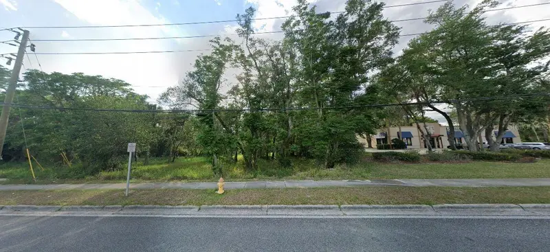 E 44 E South St,, FL