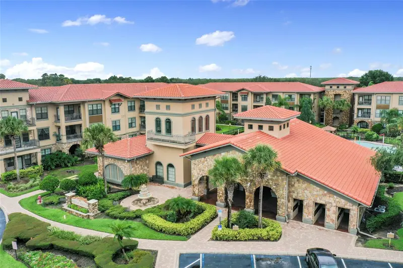 901 Charo Pkwy #732, FL