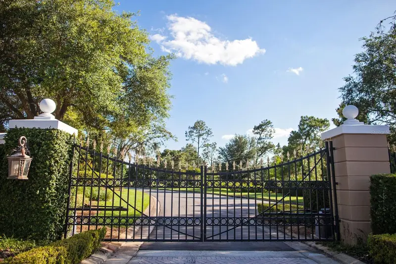 10138 Chiltern Garden Dr, FL