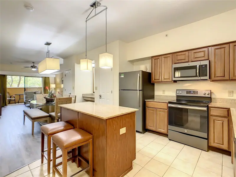 12538 Floridays Resort Dr #C-211, FL