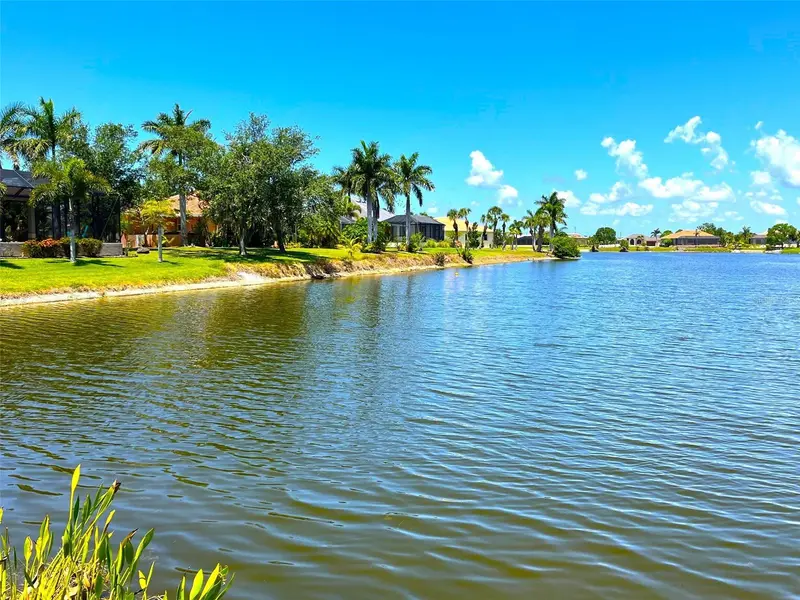16451 Cape Horn Blvd, FL