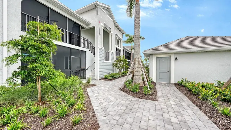 12550 Galapagos Ct #206, FL