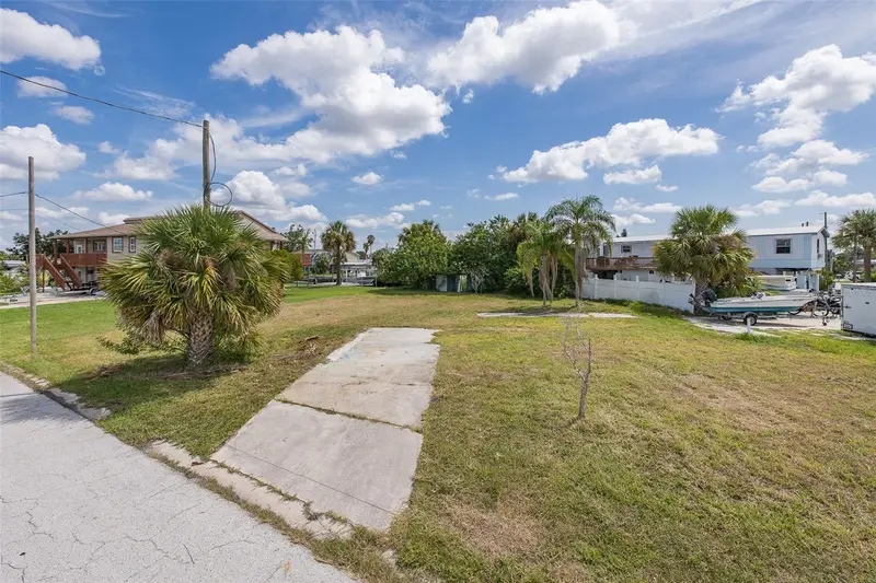 13008 Ballast Ct, FL
