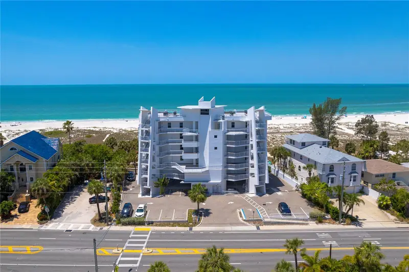 10116 Gulf Blvd #403w, FL