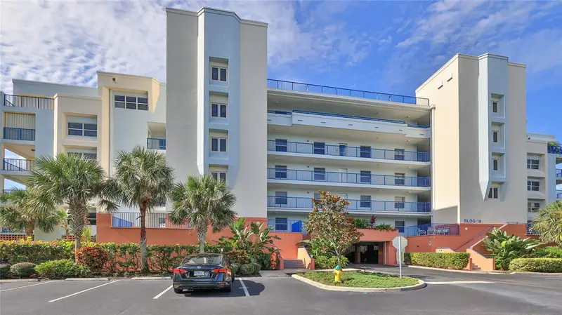 5300 S Atlantic Ave #16-602, FL