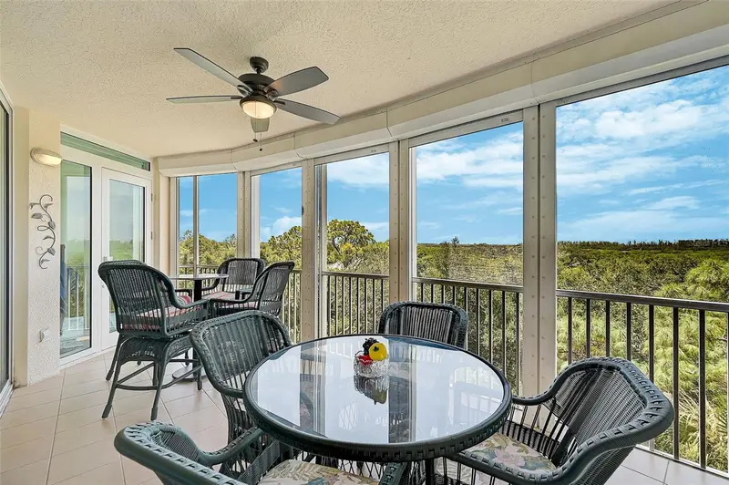 409 N Point Rd #502, FL
