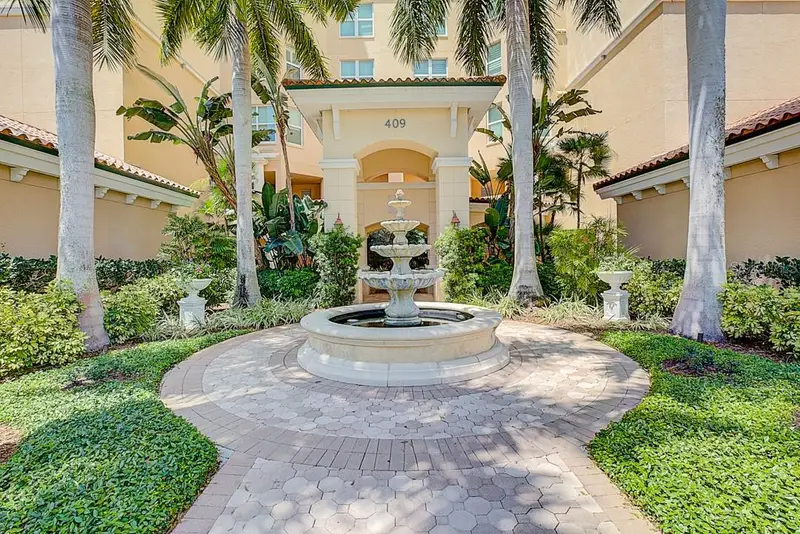 409 N Point Rd #502, FL