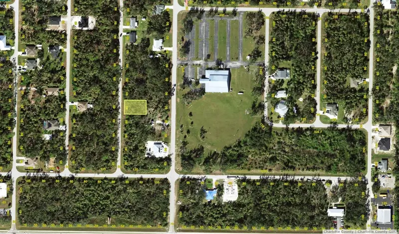 426 Lemoyne St, FL
