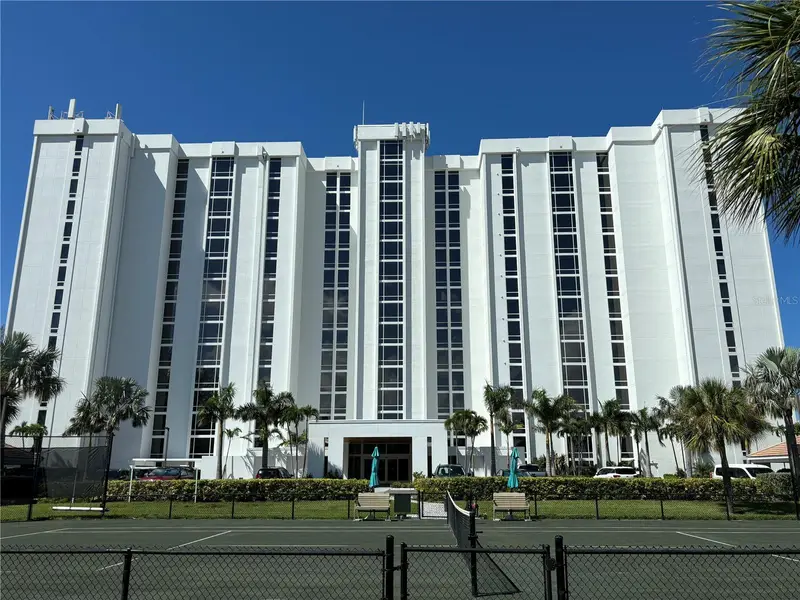 2425 Gulf Of Mexico Dr #7f, FL