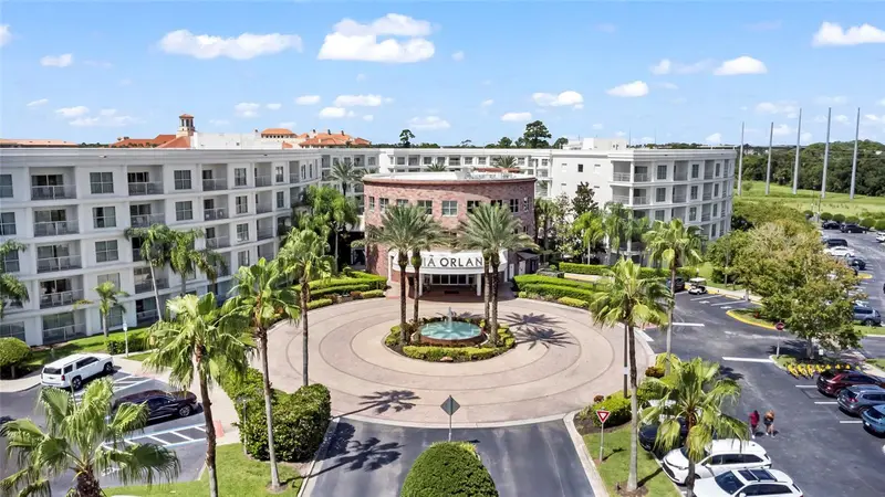 225 Celebration Pl #427, FL