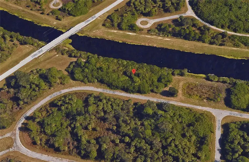 Grenard Cir, FL