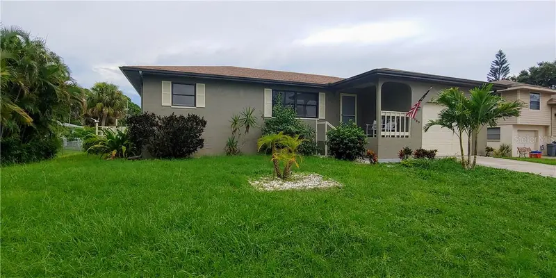 309 Shore T Rd, FL