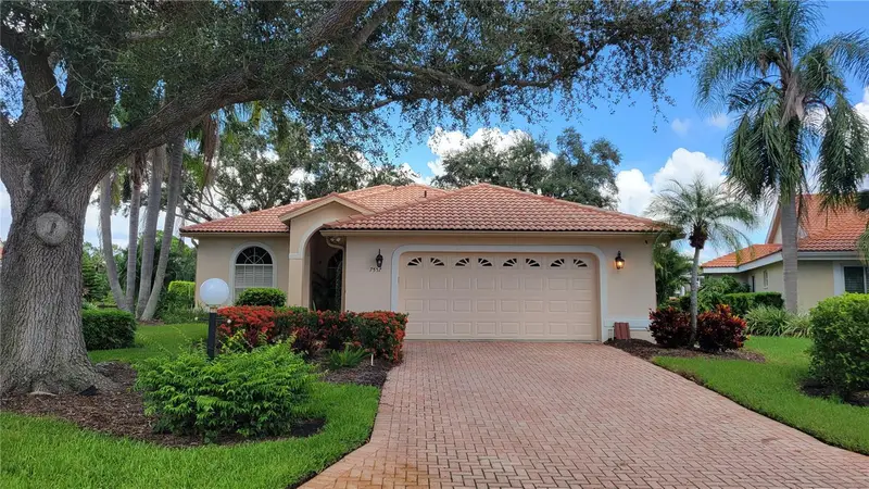 7557 Fairlinks Ct, FL
