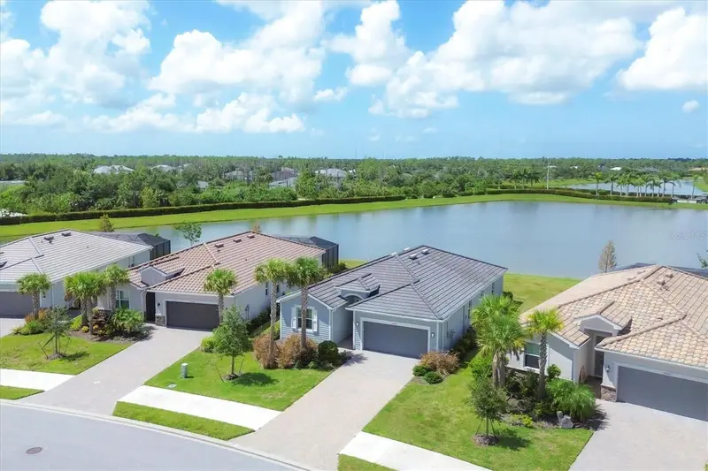 14589 Ponce De Leon Trl, FL