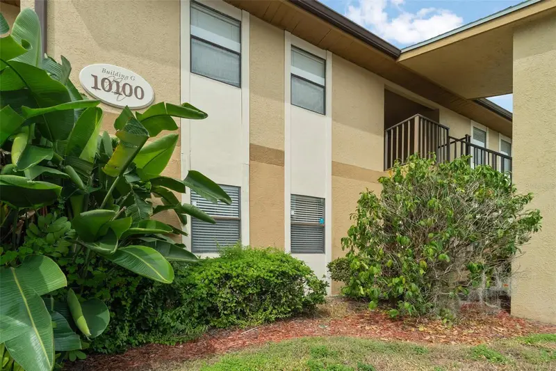 10100 Sailwinds Blvd N #205, FL